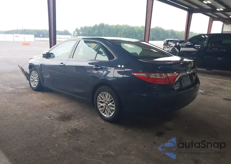 2016 Toyota Camry Le z USA, uszkodzony, nr VIN 4T1BF1FK5GU524491